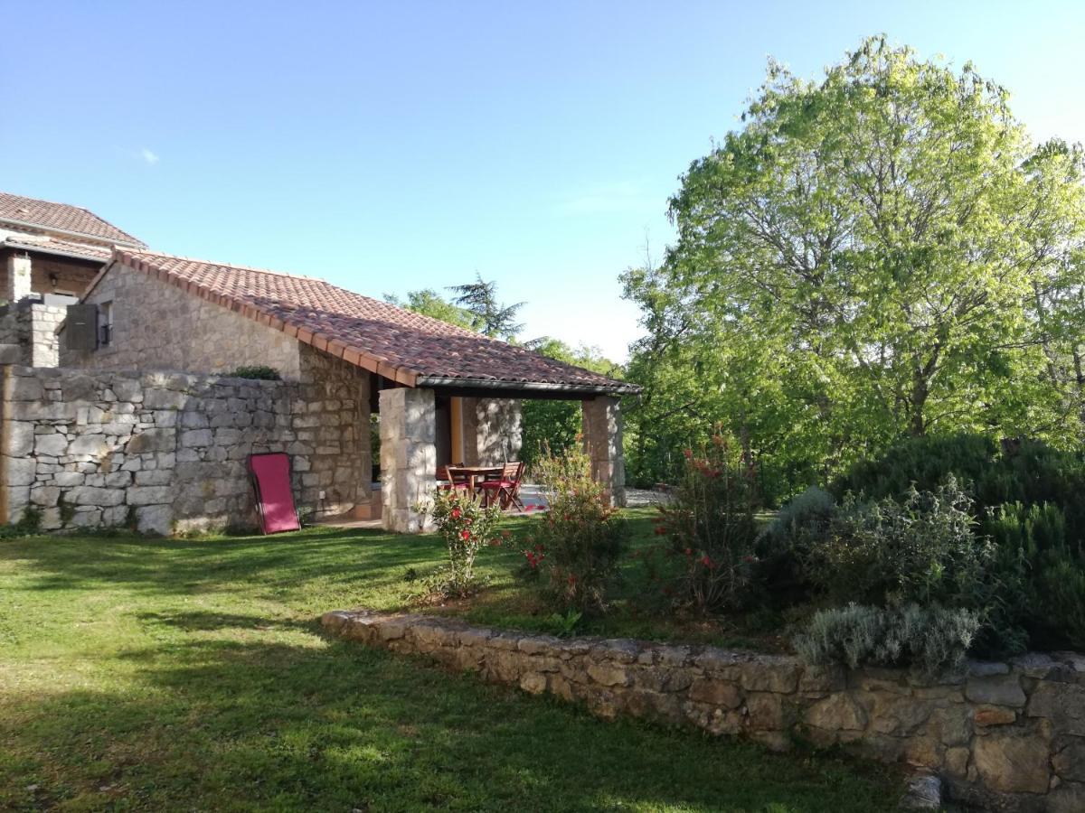 Gites Domaine De La Barnerie Saint Alban Auriolles Room photo