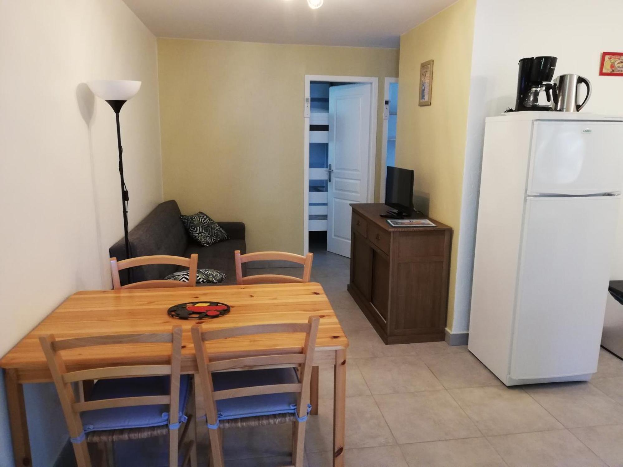 Gites Domaine De La Barnerie Saint Alban Auriolles Room photo