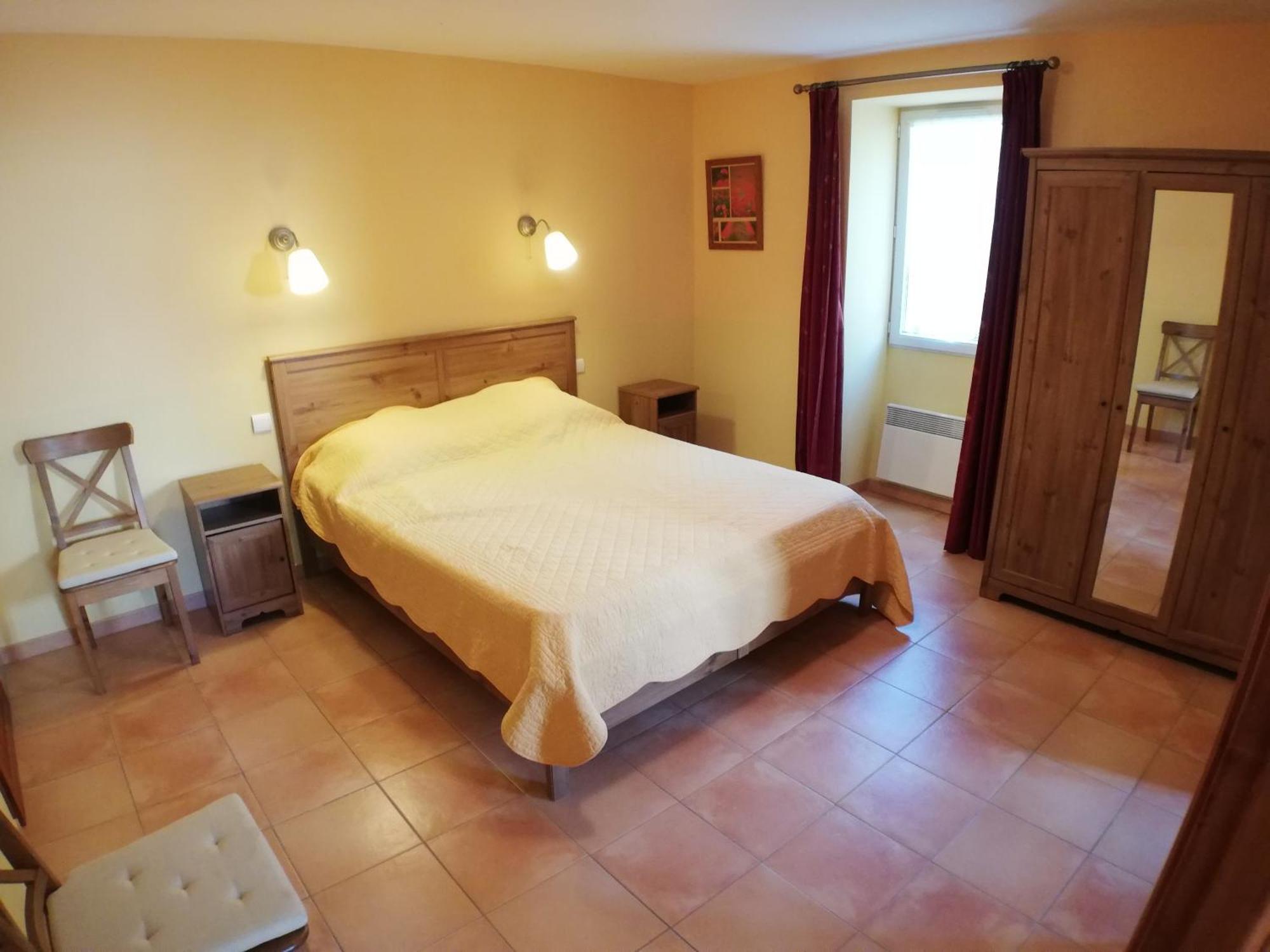 Gites Domaine De La Barnerie Saint Alban Auriolles Room photo